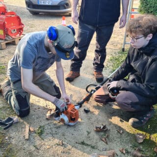 Les lycéens de CAPA Jardinier Paysager en chantier d'entretien